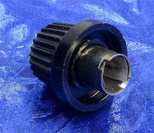 Load image into Gallery viewer, '60s USA Conical Fuse Cap For Fender Amps Very Good Used Working Condition, #CFC