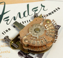 Load image into Gallery viewer, Fender Five Way Super Switch, 0992251000