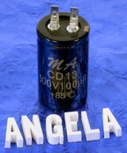 Load image into Gallery viewer, M&A 100uF 500VDC Polarized Electrolytic Clamp Mount Can Capacitor For Vintage Guitar Amps