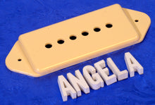 Load image into Gallery viewer, Lindy Fralin Pickup Cover, Cream P90 Short Dogear
