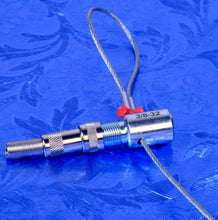 Load image into Gallery viewer, Switchcraft Screw-On Microphone Cable Connector For DeArmond Guitar Pickups, #M6012