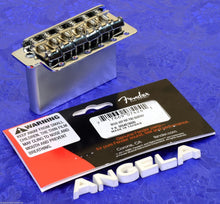 Load image into Gallery viewer, Fender Mexico Stratocaster '60s-'70s Vintage Style Tremolo Bridge, 0054619000