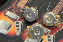Load image into Gallery viewer, 3 CTS 450G Series 250K Audio Taper Solid 1/4" Shaft Pots For Fender Jazz Bass, #450GSOLX3