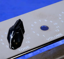 Load image into Gallery viewer, Six '50s Vintage Style Black Chicken Head Amp Knobs #11BL