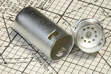 Load image into Gallery viewer, 9 Pin J-Slot Tube Socket With Shield For Guitar Amps Fits 12AX7, 12AT7, #90120S