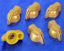 Load image into Gallery viewer, Six &#39;60s Vintage British Style Gold Chicken Head Amp Knobs #GOAK
