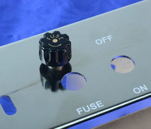 Load image into Gallery viewer, &#39;50s USA Barrel Fuse Cap For Fender Tweed Amps Deep Patina Used Working Condition, #FCD
