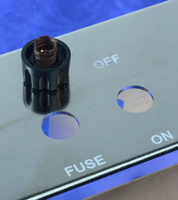 Load image into Gallery viewer, Early &#39;50s USA Barrel Fuse Cap For Fender And Other Amps Used Working Condition, #BFC
