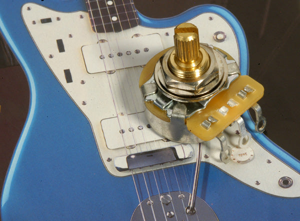 Fender Jazzmaster/Strat 1 Meg Audio Taper Pot, Split Shaft, 0054032049