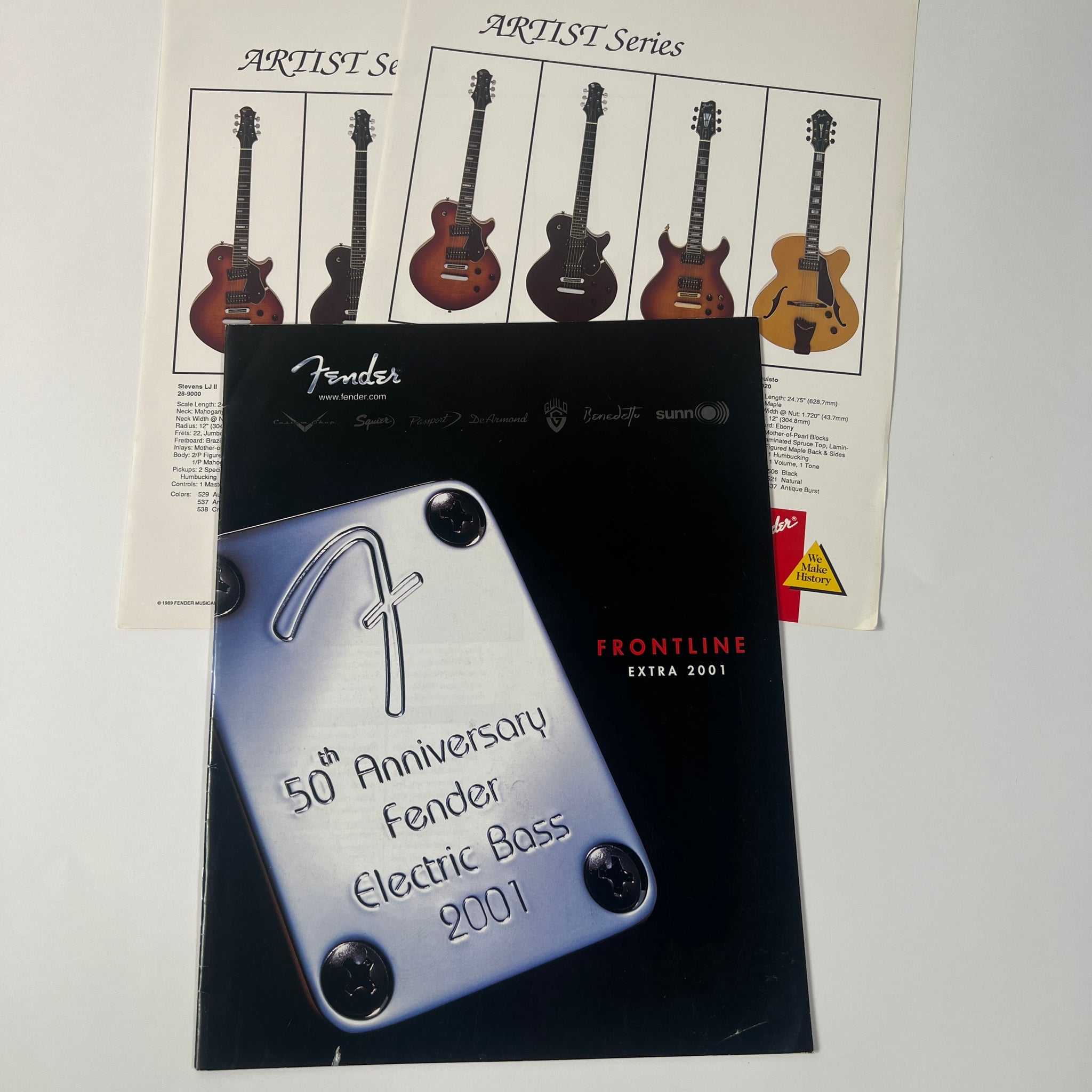 【中古】まとめ売り10部 Fender Frontline オフィシャルカタログ Fender Frontline 2001 Catalog, Original – Angela Instruments