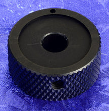 Load image into Gallery viewer, Fender Stack Knob Concentric &#39;62 Jazz Bass Lower Knob, 0019503049
