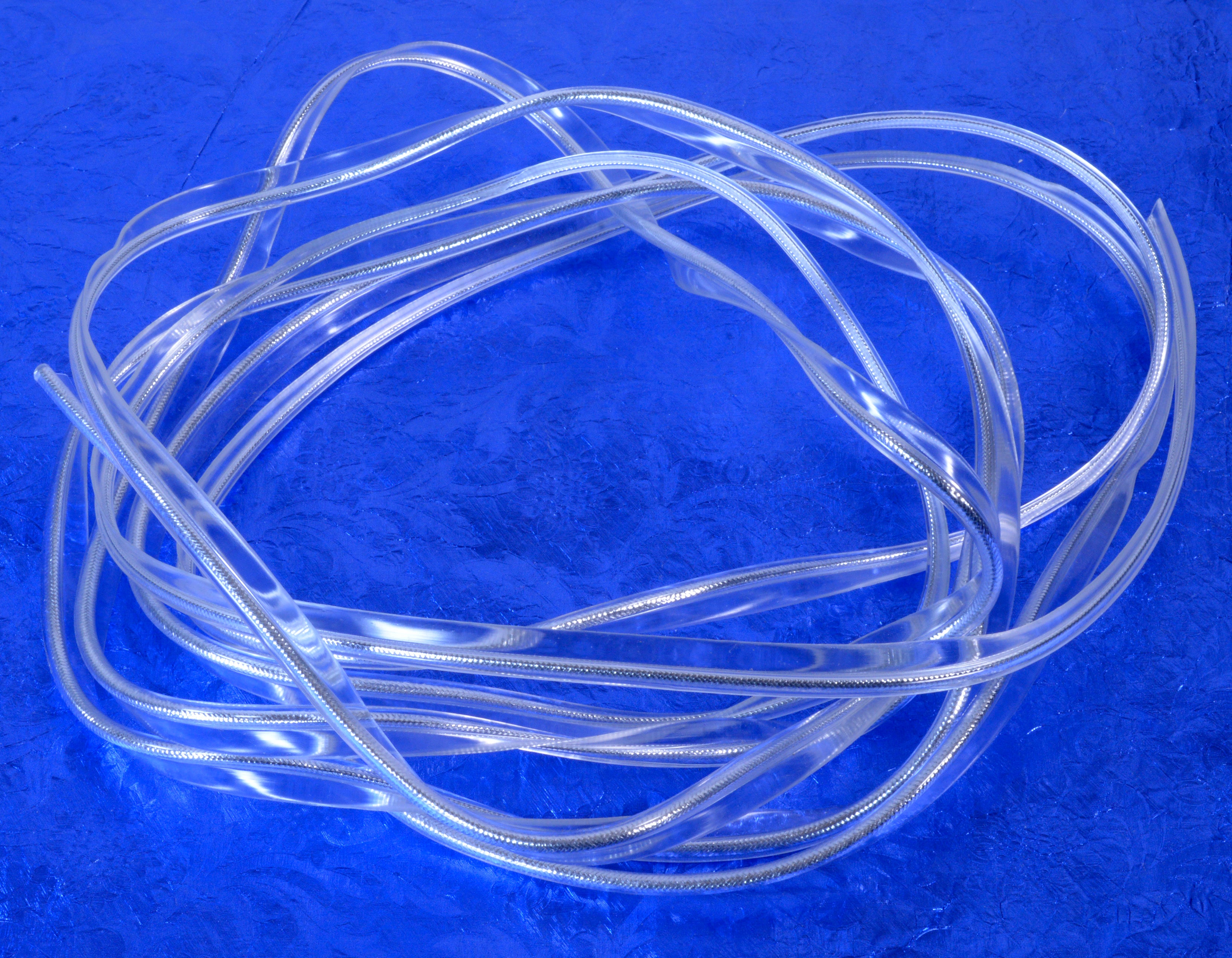 144" Clear And Silver Tadpole Piping For British Style Amplifiers And Speaker Cabinets, #.166CSP144
