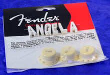 Load image into Gallery viewer, Fender Stratocaster Set Of Three Soft Touch Knobs Aged White, 0992008000
