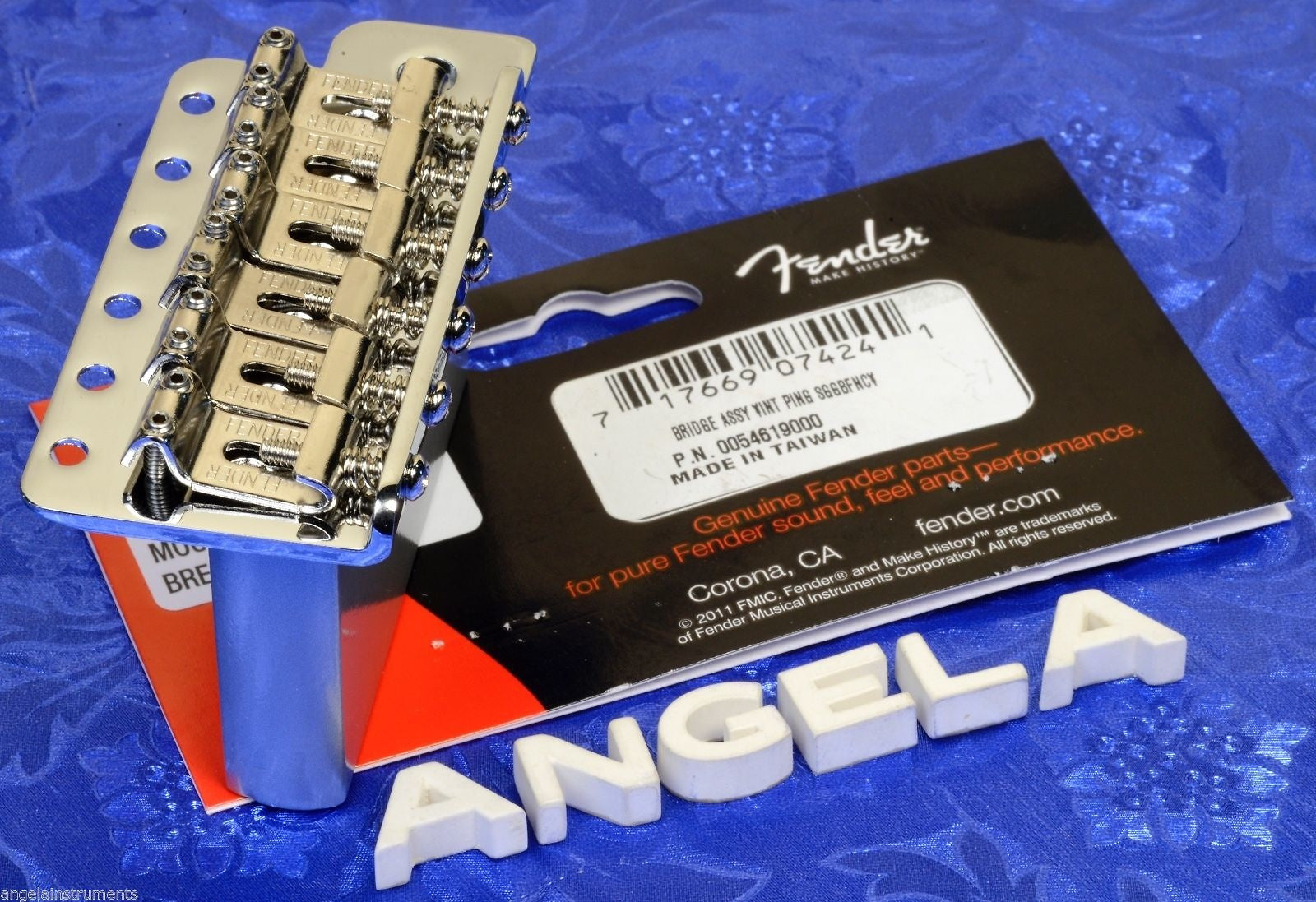 Vintage deals tremolo bridge