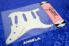Load image into Gallery viewer, Fender &#39;65 Style Stratocaster Pickguard, Eggshell, E/B/E .090, 0094392049.
